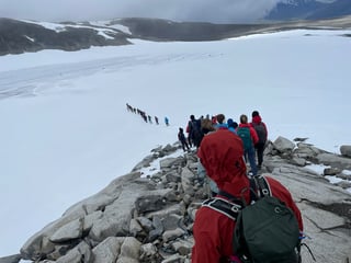 Experience Glacier Hiking