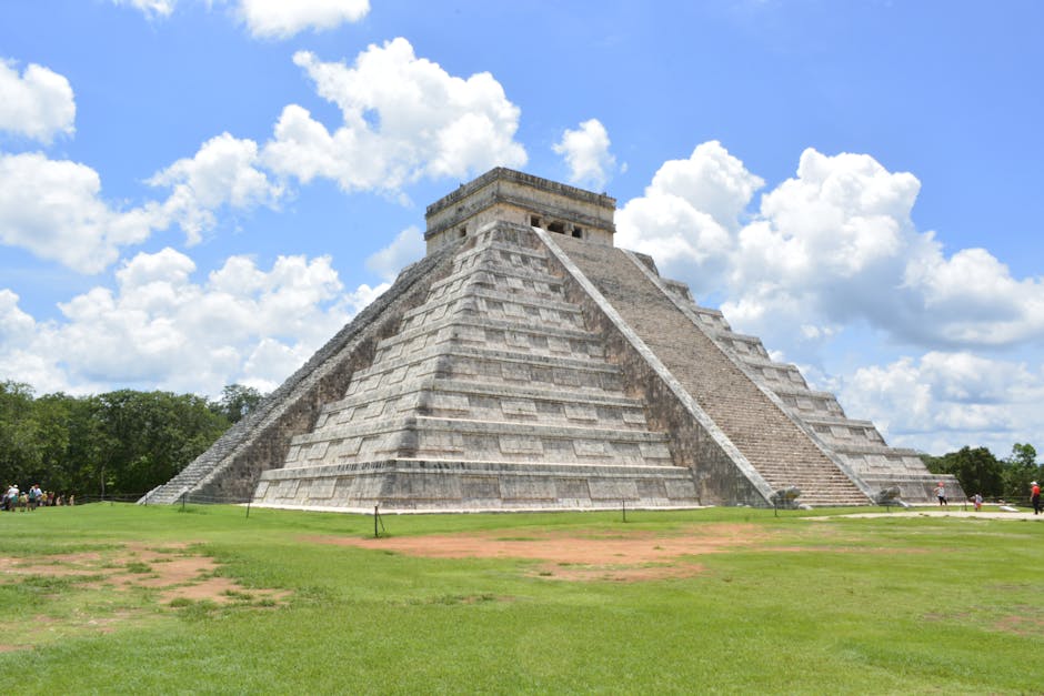 Explore Chichen Itza