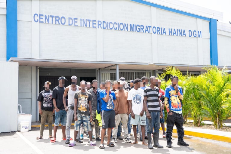 Detienen 1,425 y repatrian 1,243 haitianos indocumentados