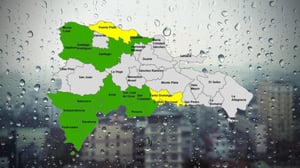 Ante estas condiciones, el COE exhortó a la población a abstenerse de cruzar ríos, arroyos y cañadas que presenten grandes volúmenes de agua, así como evitar el uso de balnearios en las provincias bajo alerta.