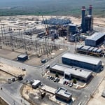El ministro de Energía y Minas, Joel Santos, explicó que la planta contribuirá a estabilizar el sistema eléctrico dominicano, aportando alrededor de 414 megavatios de producción eléctrica.