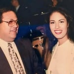 “Mi esposa y yo tenemos la esperanza de ver a Selena otra vez”, expresó entonces, una declaración que hoy cobra un significado especial tras su fallecimiento.