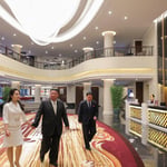 El líder norcoreano Kim Jong-un recorrió el sitio y cortó la cinta inaugural en una lujosa ceremonia este martes (26.06.2025), informó el jueves la agencia oficial de noticias Central de Corea.