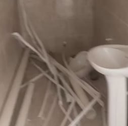 Ladrones penetran Cuerpo de Bomberos de Vicente Noble y lo desmantelan por completo