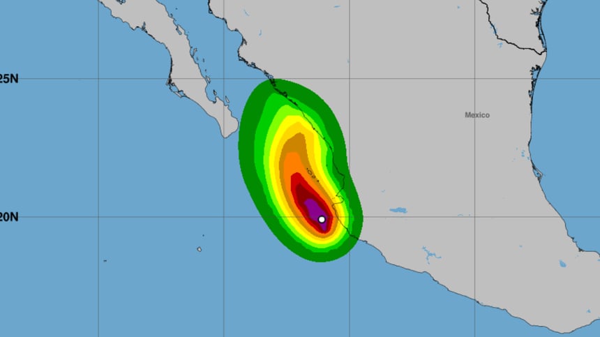 Aunque inicialmente se preveía que Simón ingresara a tierra este día en Jalisco, el pronóstico cambió durante la jornada, y las autoridades meteorológicas prevén ahora un posible impacto hasta el jueves en Sinaloa (noroeste), mientras el ciclón continúa desplazándose paralelo a la costa.