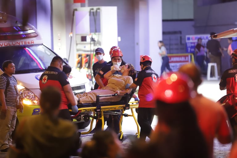 Al menos 32 muertos en centro de Filipinas tras terremoto de magnitud 6,9