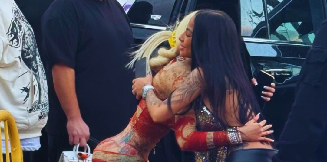Yailin enciende las redes tras compartir fotografías junto a Cardi B