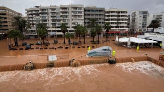 En algunas zonas, el nivel del agua ha alcanzado niveles críticos, lo que ha obligado a la evacuación preventiva de decenas de familias.