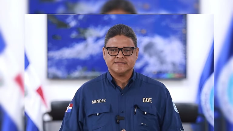 COE mantiene alerta roja para siete provincias y el DN por efectos de tormenta Melissa