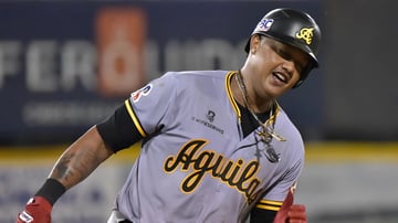 Águilas inician vuelo alto con jonrones de Encarnación y Castro