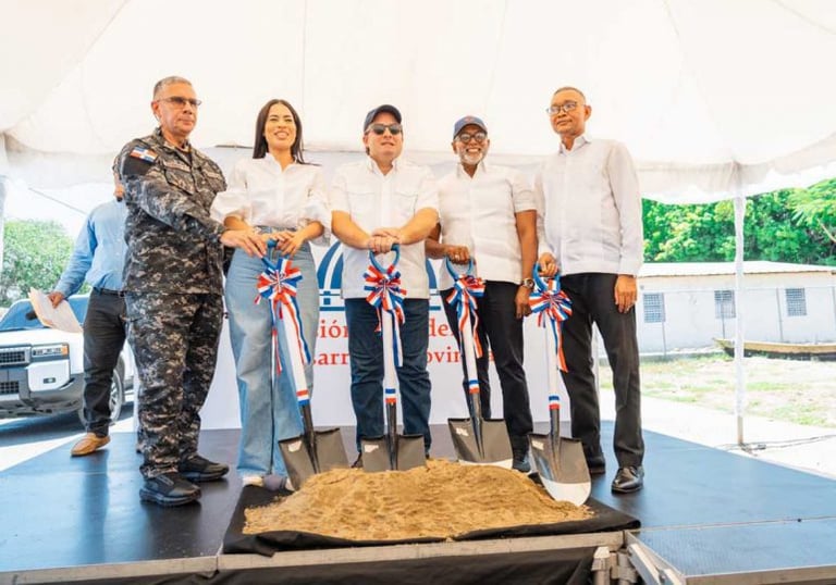 Paliza asegura que Manzanillo será potencia energética y gran destino portuario