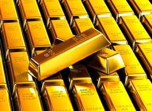 El oro alcanza nuevos récords y roza los 3,230 dólares por onza