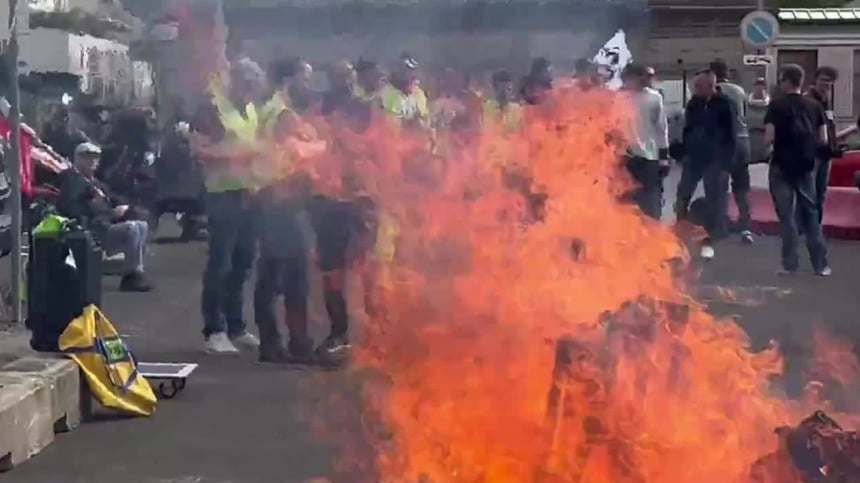 La crisis social se profundiza en medio de un clima de tensión que continúa poniendo a prueba la gobernabilidad del Ejecutivo francés.