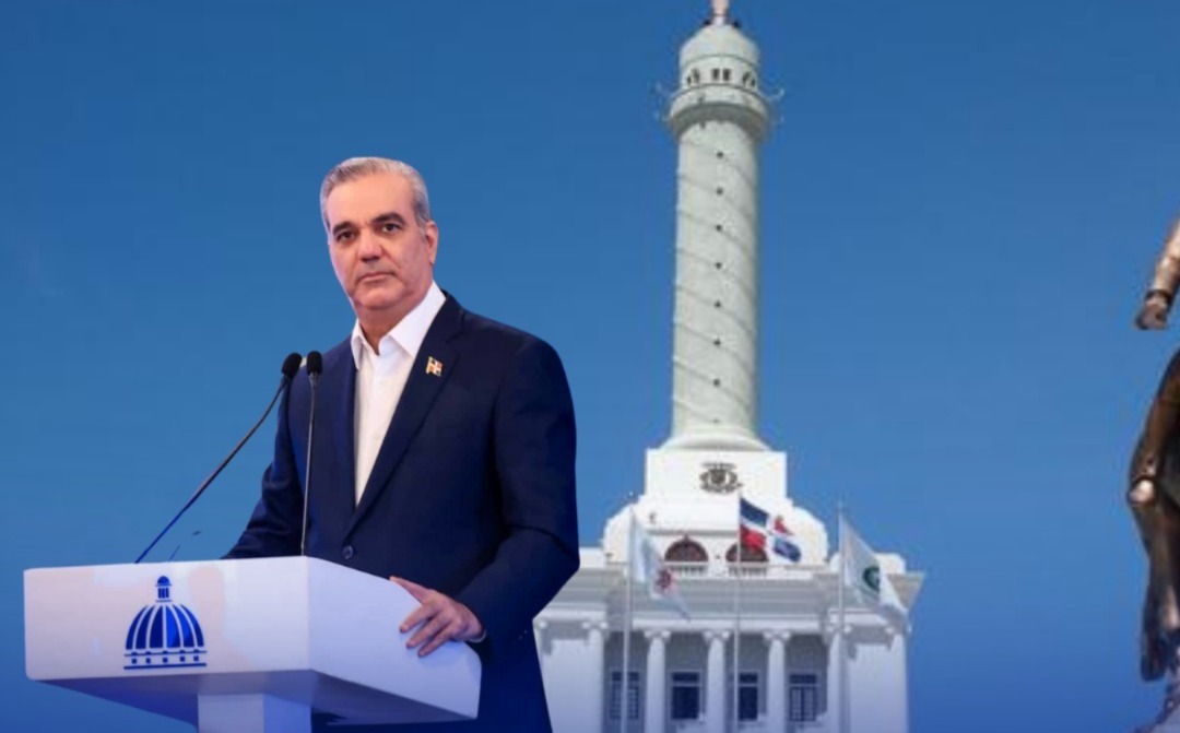 SANTO DOMINGO.-- La Dirección de Prensa del Presidente (DPP) informó que el encuentro con la prensa de cada lunes denominado La Semanal se realizará en la ciudad de Santiago el próximo 29 de septiembre, en un encuentro entre el presidente Luis Abinader y los medios de comunicación. En un comunicado, la DPP solicitó a los equipos de prensa disponer de sus recursos para la cobertura del evento, garantizando la presencia de los periodistas acreditados en la provincia. Para facilitar la logística, se ha dispuesto un vehículo oficial que trasladará a la prensa acreditada desde el Palacio Nacional, con salida programada a las 11:00 de la mañana. El comunicado reitera la importancia de que los medios de comunicación asignen personal para cubrir la incidencia, asegurando que La Semanal se desarrolle de manera organizada y eficiente.