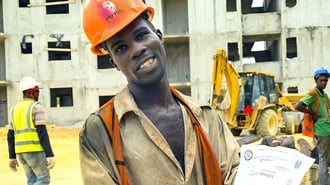 Tras varios encuentros orientados a abordar la crisis haitiana, el Consejo Económico y Social acordó avanzar en la formalización laboral, medida que también fue bien recibida por trabajadores del sector construcción.