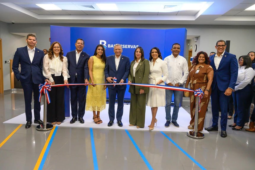 Asimismo, explicó que la nueva oficina ofrecerá las facilidades esenciales de una unidad de negocios, al tiempo que permitirá a personas que aún no cuentan con acceso a servicios bancarios integrarse al sistema financiero formal.