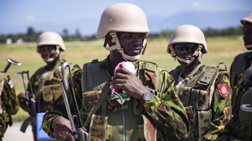 Según confirmaron las fuerzas de seguridad kenianas a través de un comunicado en la red social X, los agentes salieron de Haití este lunes con rumbo a la capital del país africano, Nairobi.