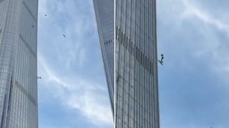 De acuerdo con informes locales, la aeronave era pilotada por Liu Junhua, quien realizaba un vuelo en solitario dentro del espacio aéreo local. El avión había despegado del Aeropuerto Shifosi a las 17:30 (hora local) y, aproximadamente diez minutos después, se preparaba para regresar y efectuar el aterrizaje.