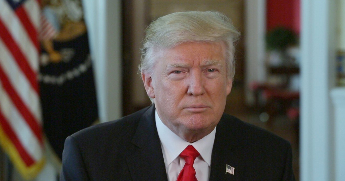 Trump culpa al gobernador de California de la devastación de los incendios en Los Ángeles