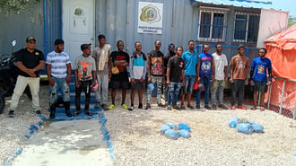 Los restantes deportados fueron trasladados hasta Pedernales desde el centro de procesamiento de Haina y posteriormente retornados a Haití a través de la puerta fronteriza de acceso entre ambos países.