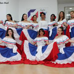 Más que una celebración, esta fecha invita a valorar, proteger y transmitir las tradiciones culturales, especialmente a las nuevas generaciones, para evitar que expresiones propias de cada pueblo desaparezcan con el paso del tiempo.