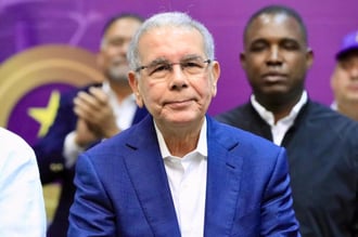 “Vayan a votar, voten sin fanatismo, porque el 18 de octubre en la noche habrá una sola línea para salir a conquistar el poder en todo el territorio nacional”, manifestó.