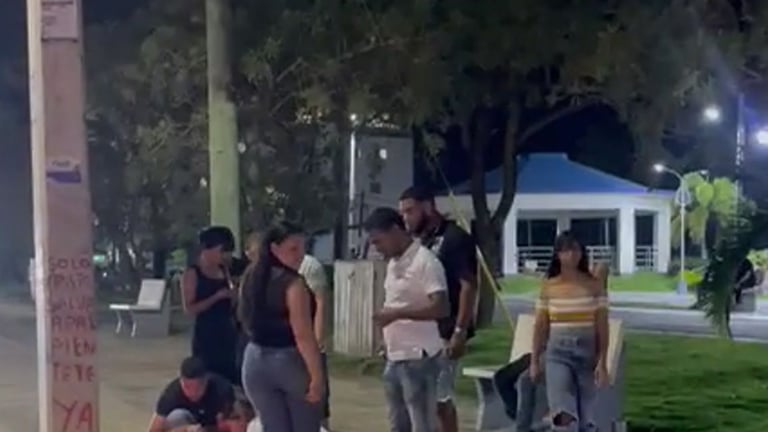 Realizan encendido de velas en memoria de prestamistas hallados muertos en Nagua 