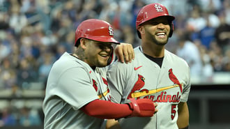 Por su parte, Pujols conectó 703 jonrones durante su carrera y se consolidó como uno de los bateadores más destacados en la historia de las Grandes Ligas. El dominicano debutó con los Cardinals en 2001 y permaneció con el equipo durante la mayor parte de su trayectoria.