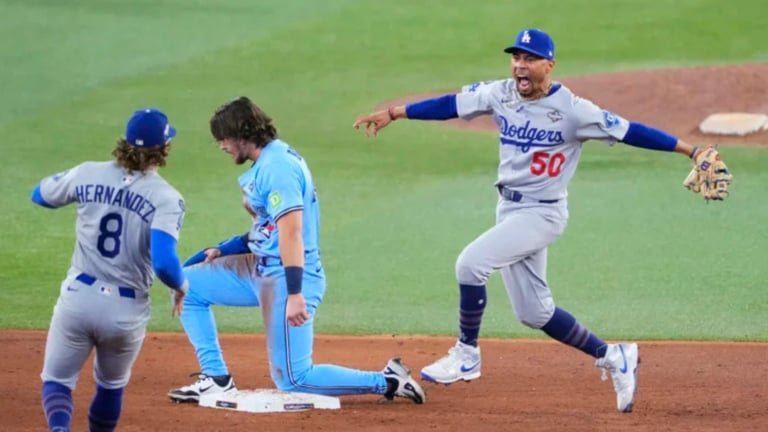 ¡Serie Mundial continúa! Dodgers obligan el séptimo juego tras vencer a los Azulejos