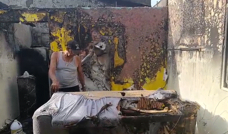Incendio reduce vivienda a cenizas; familia pide ayuda para reconstruir su hogar