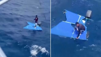 La tripulación de un yate lo avistó a unas 60 millas náuticas del litoral y lo puso a salvo. El hombre zarpó desde la Isla de Margarita con otras tres personas cuando su embarcación naufragó, dejándolos a merced de las corrientes marinas.