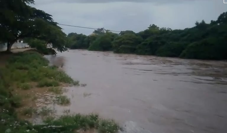 VIDEO: Desbordamiento del río Masacre provoca inundaciones en la frontera