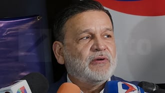 Mientras tanto, desde la Dirección General de Impuestos Internos (DGII) aseguran que mantienen procesos de fiscalización sobre estos establecimientos y una vigilancia permanente para garantizar el cumplimiento de las normas tributarias.