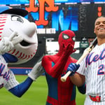 ¡Soto y Spider-Man juntos! El pelotero dominicano protagoniza inesperado momento en Citi Field
