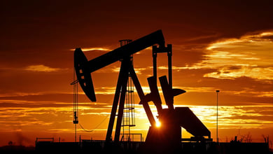 El petróleo de Texas roza los 100 dólares tras rechazo de EEUU al plan de Irán para Ormuz