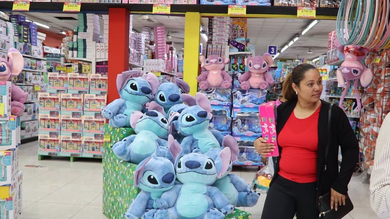 Comerciantes se quejan por lentitud en ventas en Día de Reyes