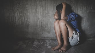La Policía informó que los demás niños y adolescentes rescatados también presentan signos que podrían ser compatibles con situaciones de maltrato, por lo que serán sometidos a las evaluaciones correspondientes.