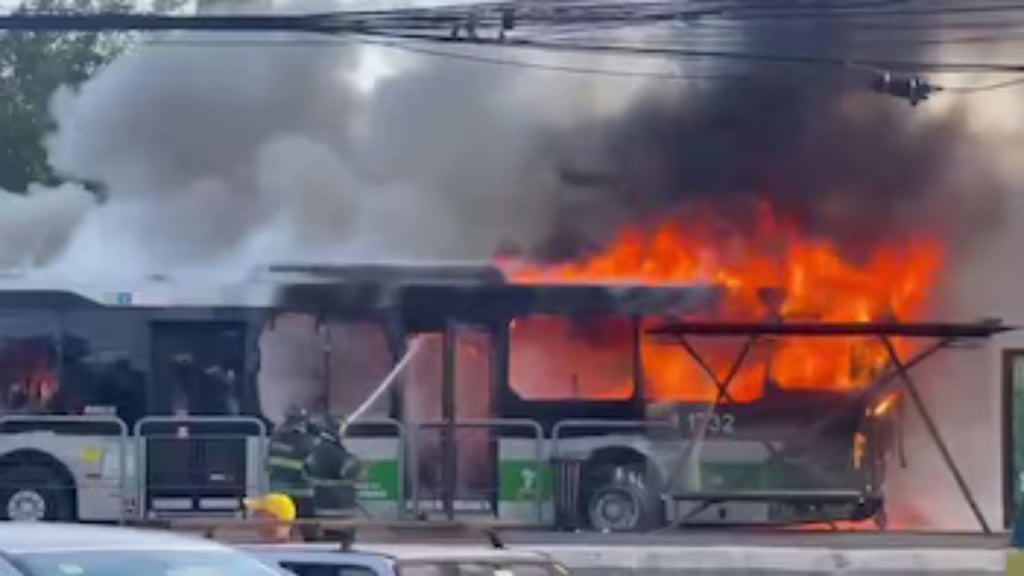 Hay al menos dos muertos y siete heridos tras accidente aéreo en Brasil
