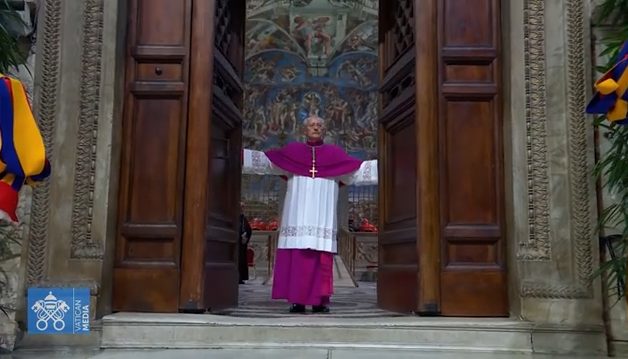 ¡A puertas cerradas! Inicia la primera ronda de votación para elegir al nuevo papa