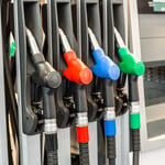 Choferes del transporte público y privado con expectativas por los precios de los combustibles
