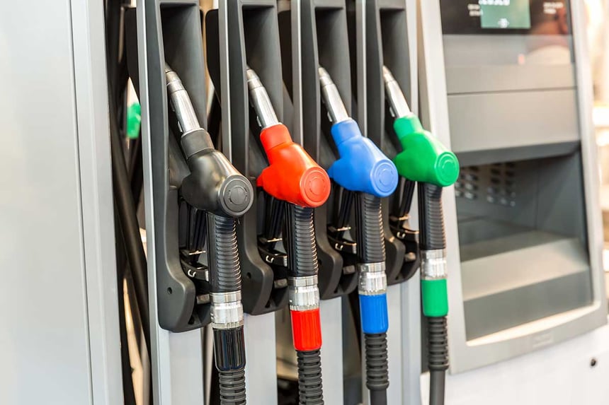 Choferes del transporte público y privado con expectativas por los precios de los combustibles