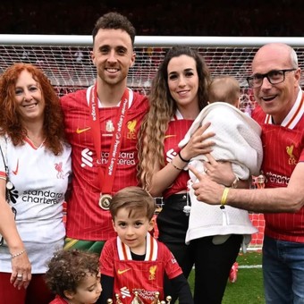 El Liverpool pagará los dos años de contrato restantes a la familia de Diogo Jota