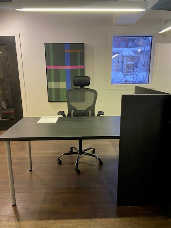 An interior shot of Bureau 3 / Desk Space 3