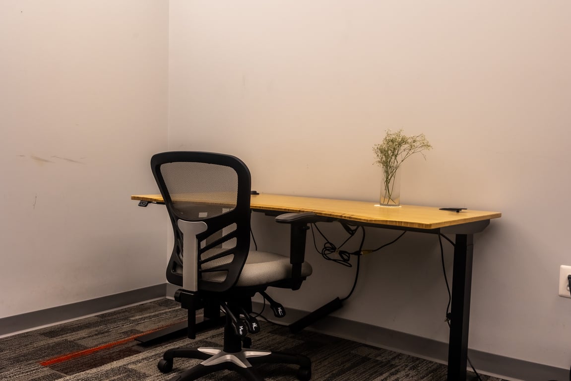 An interior shot of Single Office Rental