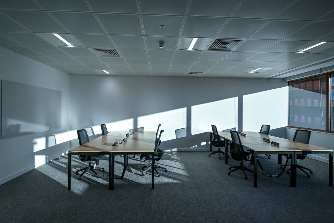 An interior shot of 6 Person Private Day Office
