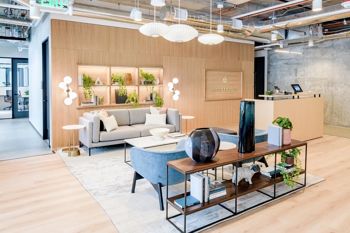An interior shot of Industrious - 400U @ Rainier Square