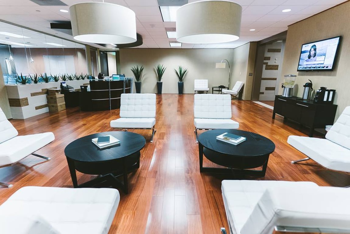 Lucid Private Offices - Preston Hollow