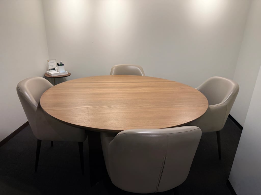 An interior shot of Meeting Room B