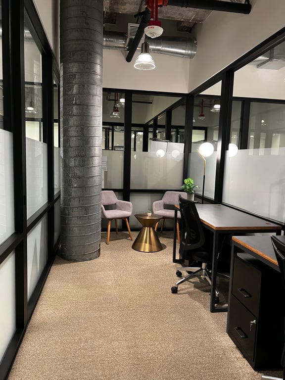 An interior shot of Small Office 293