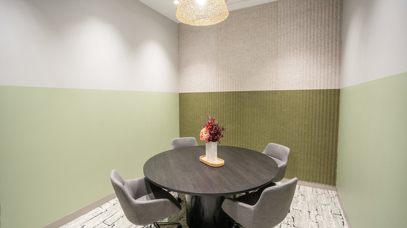 An interior shot of Stanhope Meeting Room